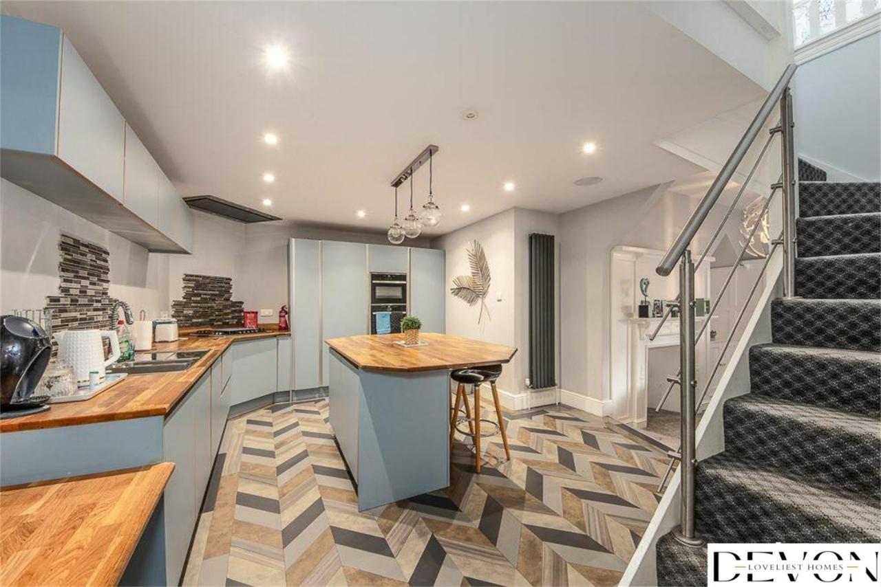 Loveliest Homes Paignton - Casa Marina - 3 Bed, 2 Bathroom House, Balcony, Parking Exterior foto