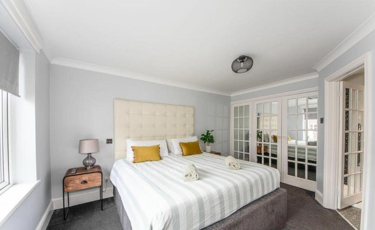 Loveliest Homes Paignton - Casa Marina - 3 Bed, 2 Bathroom House, Balcony, Parking Exterior foto